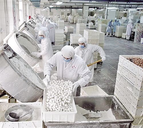 元宵节消费市场观察 春节余温仍在，新消费趋势显现